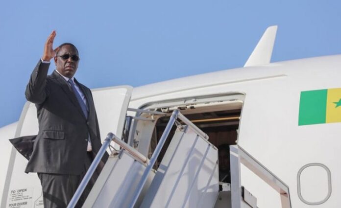 Macky Sall quitte encore le pays, la nomination du Premier ministre en suspens￼