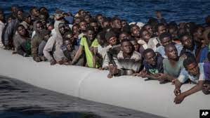 181 migrants sénégalais dont 21 femmes secourus par la marine royale marocaine