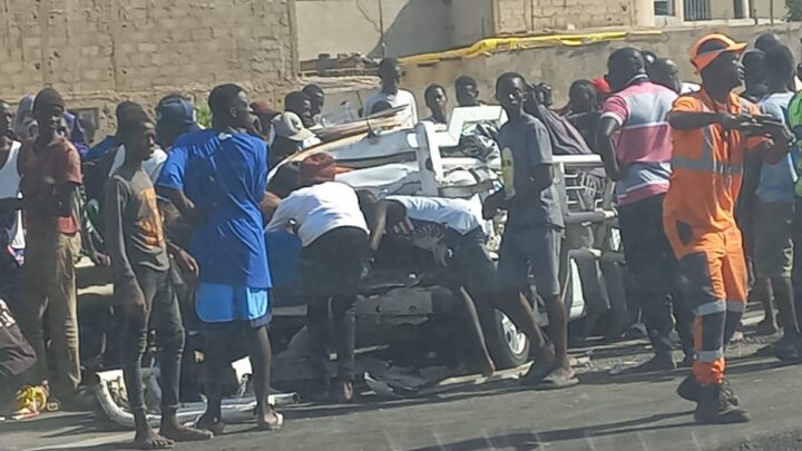 Accident au Rond-Point Capa : un conducteur meurt après été éjecté de son véhicule