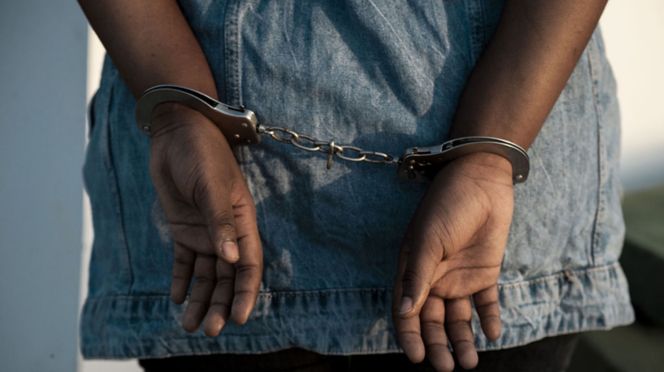 Trafic de drogue : arrestation à l’AIBD d’une sud-africaine avec 100 boulettes dans l’estomac