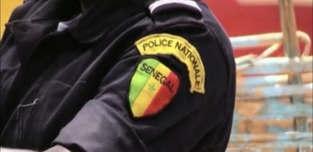 Guédiawaye : la police arrête un voleur de panneaux de signalisation sur la VDN 3