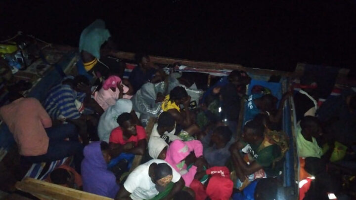 Gandiol : Interception d’une pirogue avec 32 personnes à bord