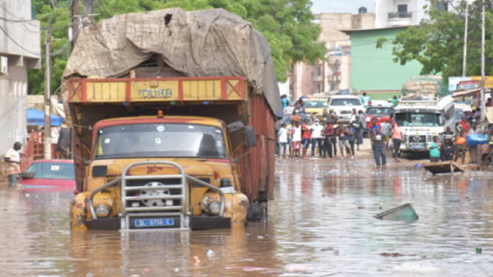 Pluies diluviennes à Kaolack, Touba et Dakar : Diomaye-Sonko face aux dégâts des inondations